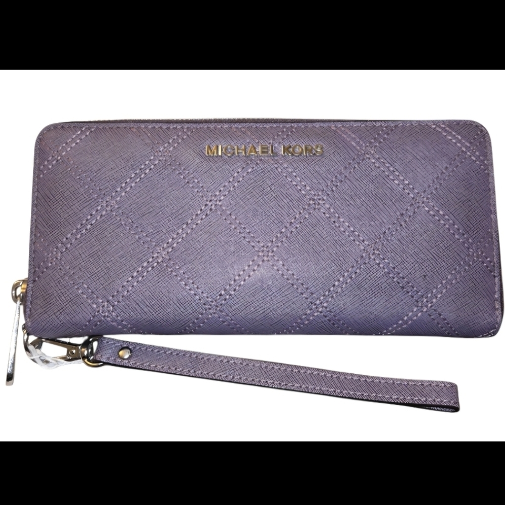 Michael Kors Lavender Wallet Wristlet EUC